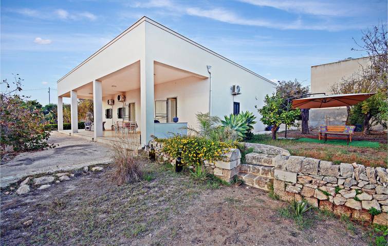 Casa vacanza per 12 persone, con Terrazza e Giardino a Cava d'Aliga
