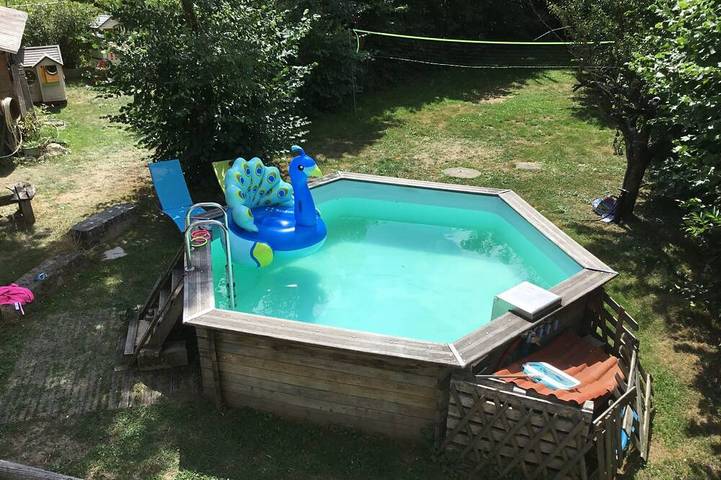 Gîte pour 6 personnes, animaux acceptés à Saint-Julien-de-Raz