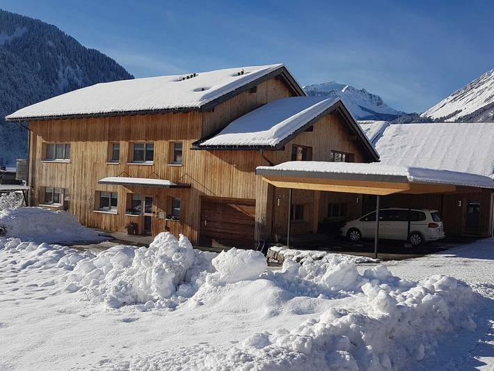 Ferienwohnung für 3 Personen, mit Balkon und Ausblick sowie Sauna, kinderfreundlich in Au