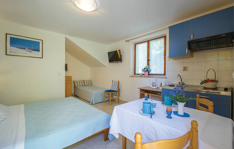 Ferienwohnung für 2 Personen, mit Terrasse in Labin-Rabac - 4