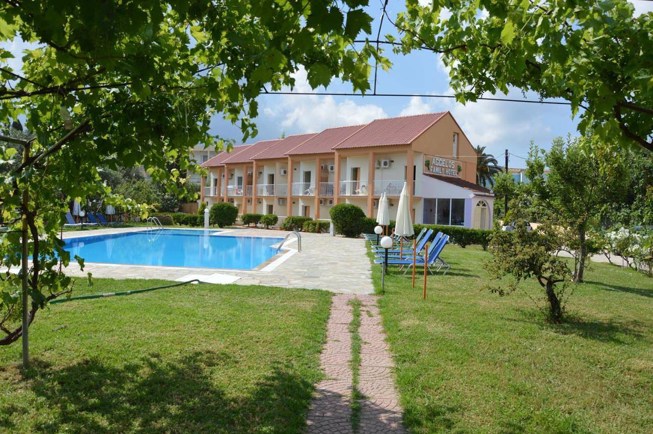 Aggelos Family Hotel in Μωραΐτικα, Κέρκυρα