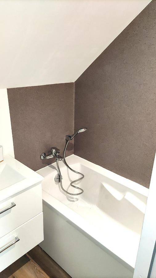 Gîte pour 3 personnes à Les Avenières - 2