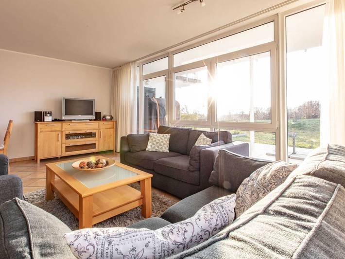 Ferienwohnung für 5 Personen, mit Terrasse und Garten sowie Seeblick und Ausblick in Neubukow-Salzhaff - 4