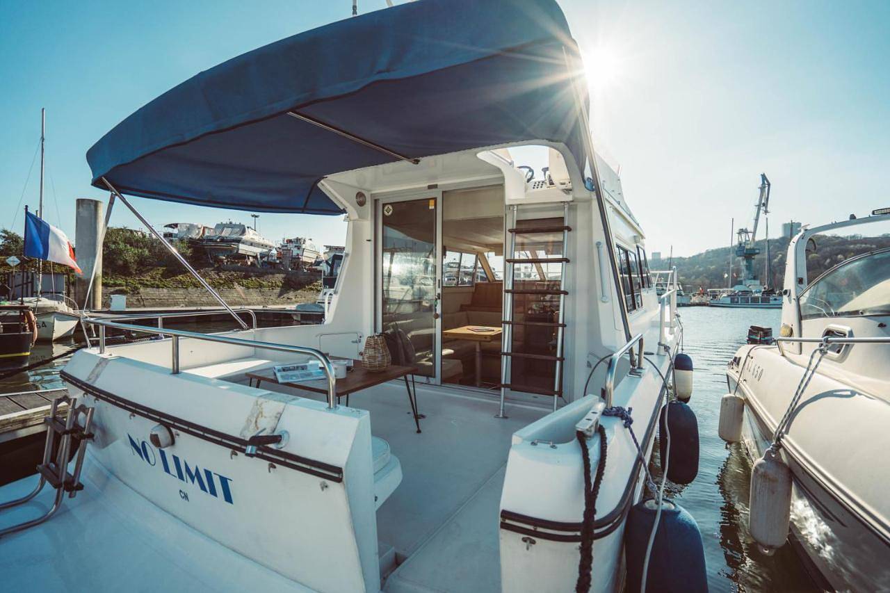 No Limit Charter bateau avec parking privé proche centre-ville in Rouen, Région de Rouen