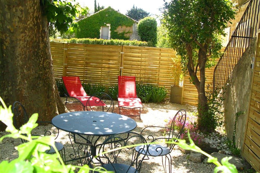 Rental & Gîte in Sarrians, Vaucluse