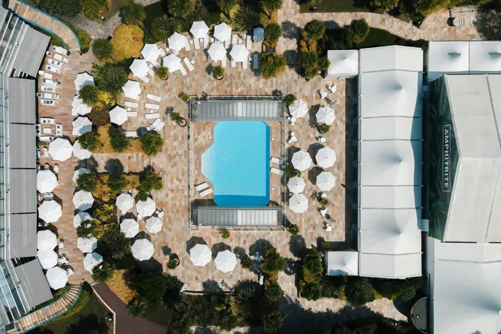 Hôtel pour 4 personnes, avec jardin ainsi que sauna et piscine - 1