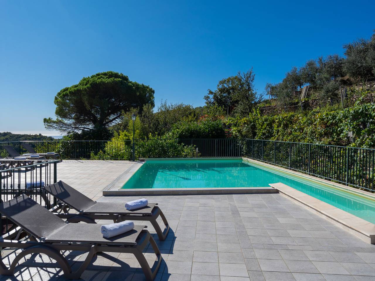 Appartement entier, Primula in Valloria (Prelà), Région de Prelà