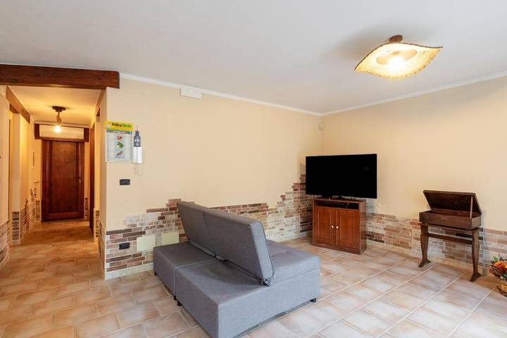 Gîte pour 5 personnes, avec jardin et terrasse, animaux acceptés à Miggiano - 2