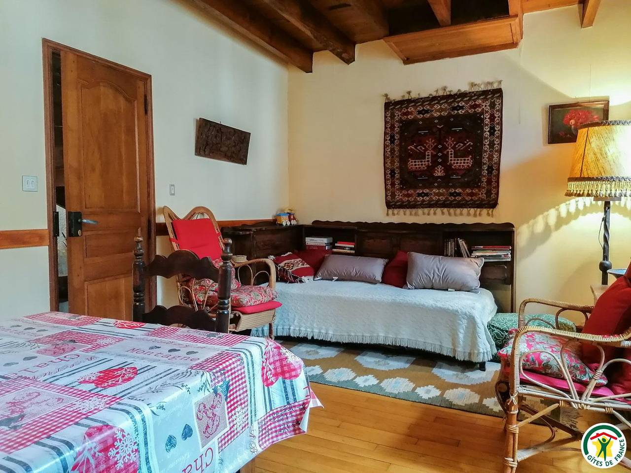 Au Village in Boutx, Pyrénées