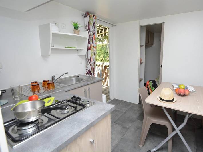 Camping für 4 Personen, mit Kinderpool an der Côte d'Azur - 2