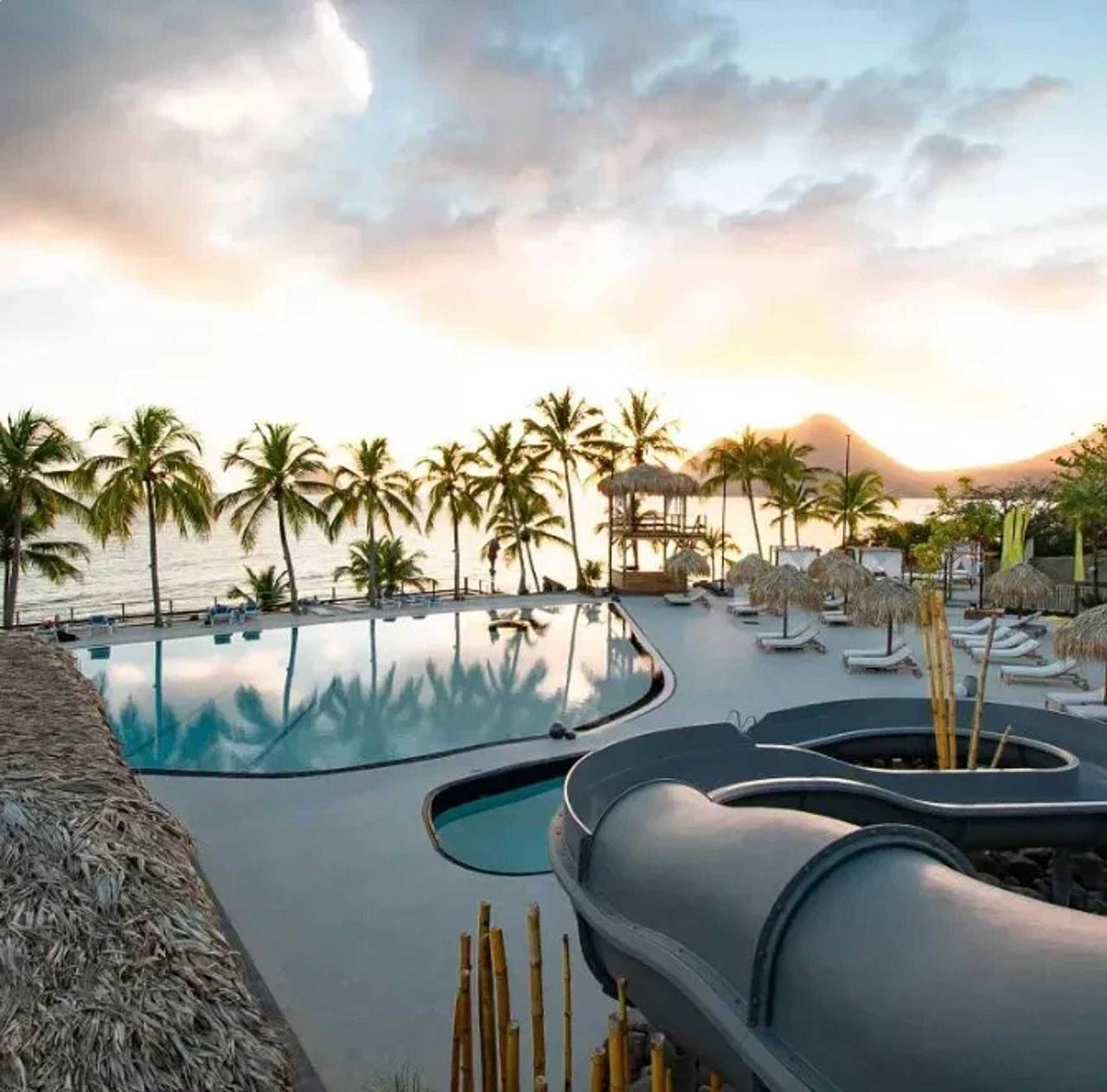 Appartement entier, Appartement accueillant au Diamant, 30 m², piscine partagée in Le Diamant, Martinique