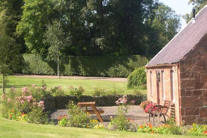 Holiday rental for 5 people, with Terrace and Garden as well as View in Melrose