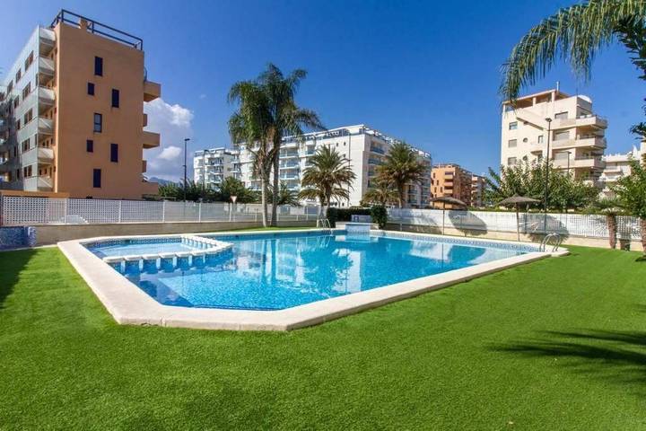 Appartamento per 3 persone, con Balcone e Terrazza nonché Piscina e Panorama a Daimus