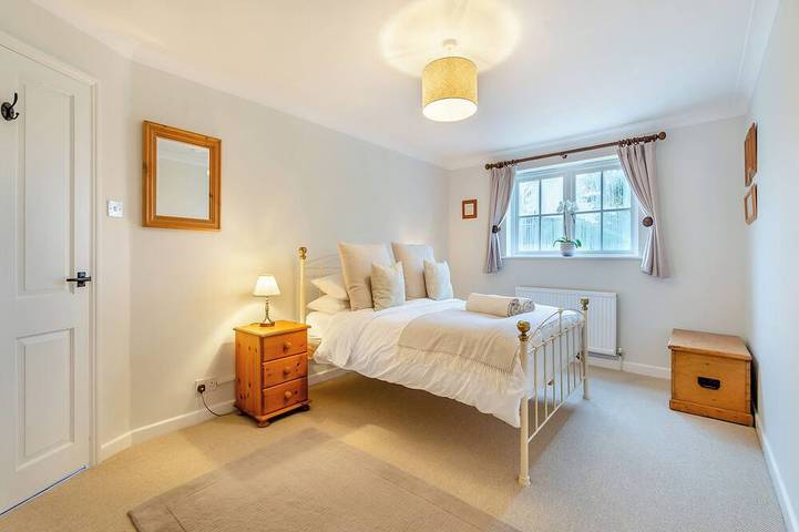 2 Schlafzimmer Unterkunft in East Grinstead in West Hoathly, West Sussex