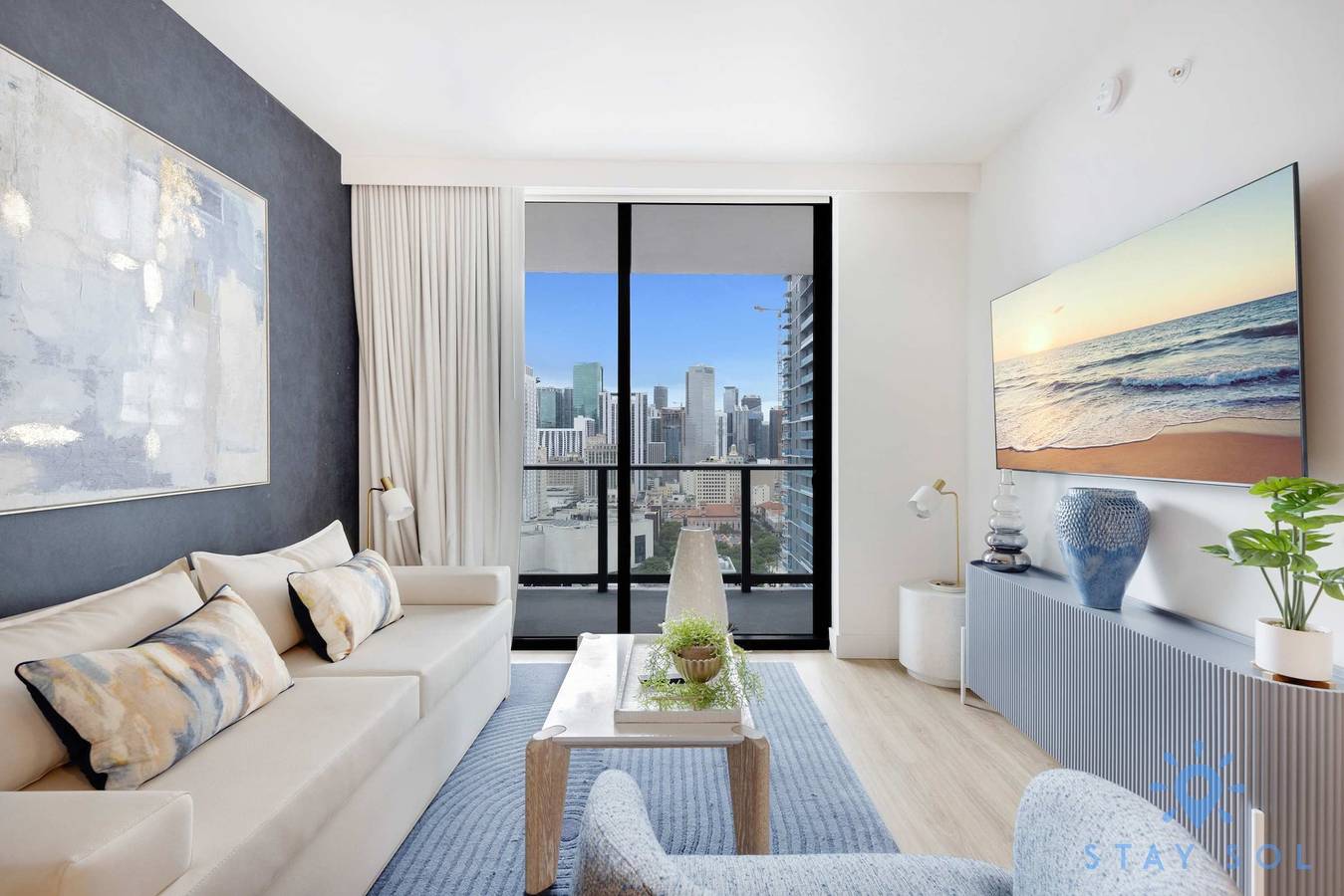 Ganze Wohnung, Ferienwohnung für 4 Personen mit Pool in Miami, Florida