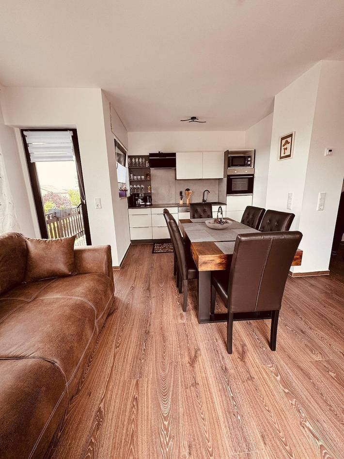 Location de vacances pour 8 personnes, avec jardin, adapté aux familles à Bestwig - 3