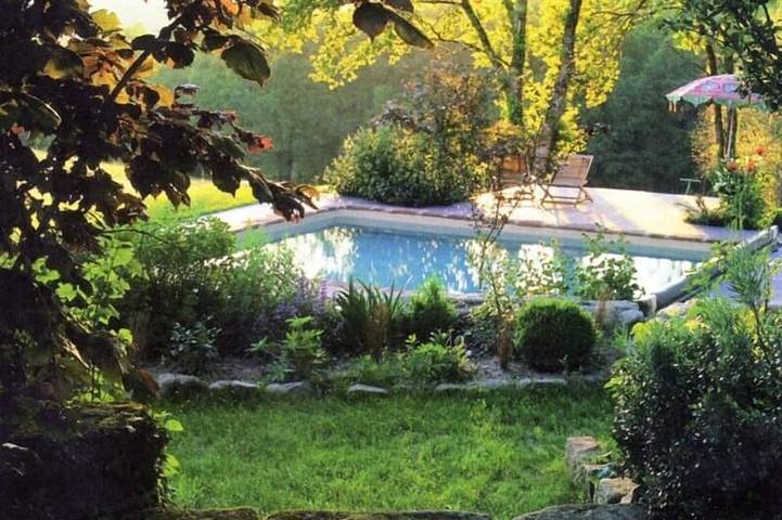 Gîte pour 6 personnes, avec jardin à Marcillac-la-Croze