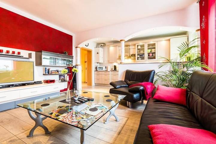 Vacation rental for 4 people, with Balcony in Cologne