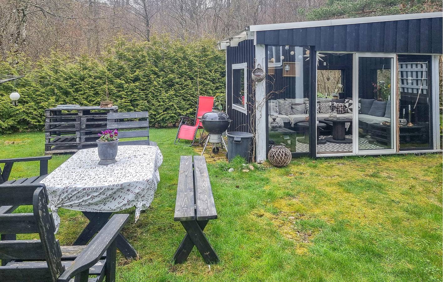 Ferienhaus für 5 Personen mit Terrasse in Skallsjö distrikt, Lerum