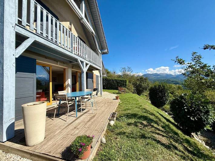 Villa pour 6 personnes, avec vue et jardin