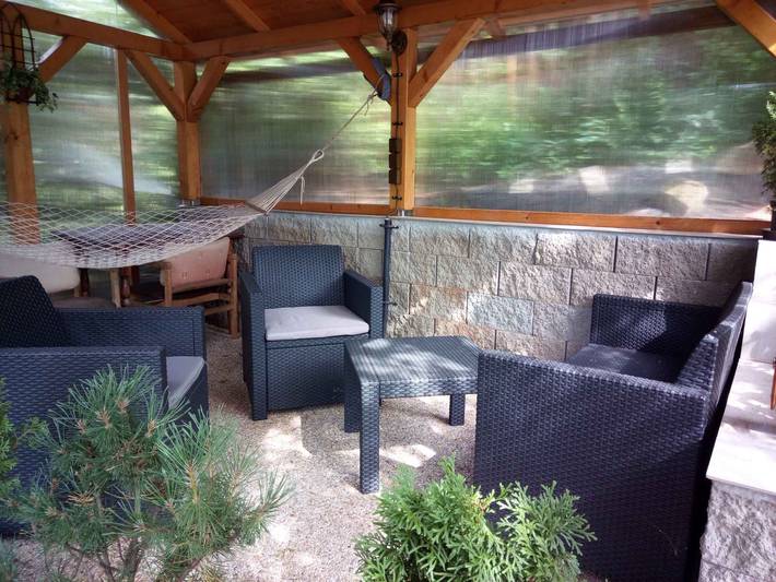 Maison de vacances avec cheminée près du lac in Staré Buky, Région de Trutnov