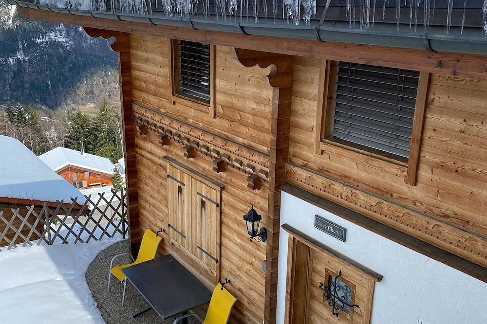 Chalet - Ruhe, Komfort und herrliche Aussicht in Ovronnaz, Chamoson