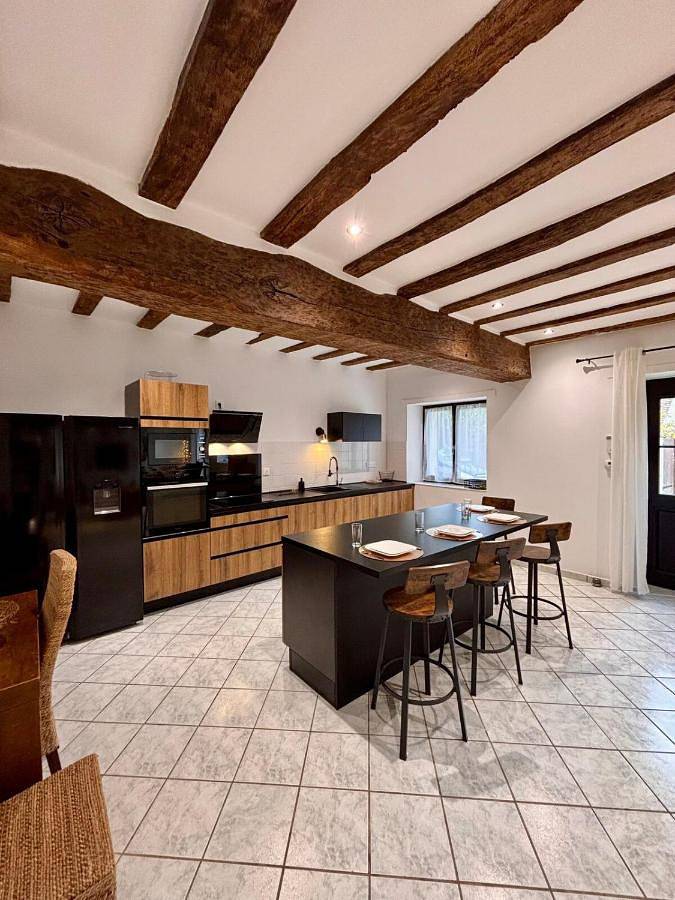 Location de vacances pour 7 personnes, avec jardin ainsi que terrasse et vue à Mansigné - 3