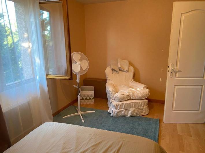 Location de vacances pour 10 personnes, avec vue ainsi que piscine et jardin, adapté aux familles à Muret - 4