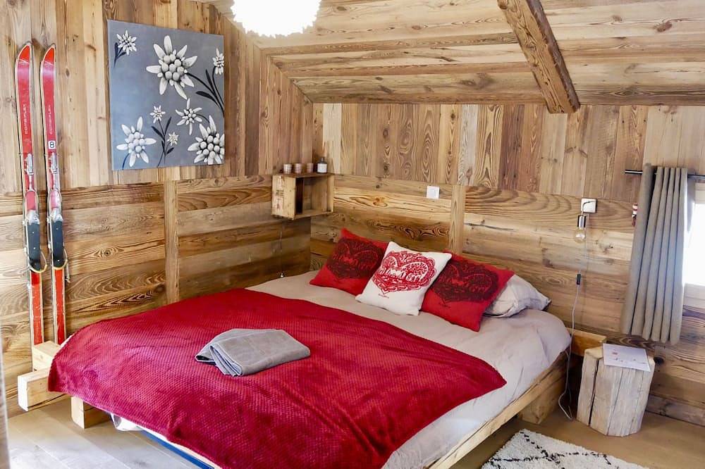Chalet coup de coeur plein sud vue incroyable, sauna,véhicule 4/4 (9 pax dispo) in La Clusaz, Région d'Annecy