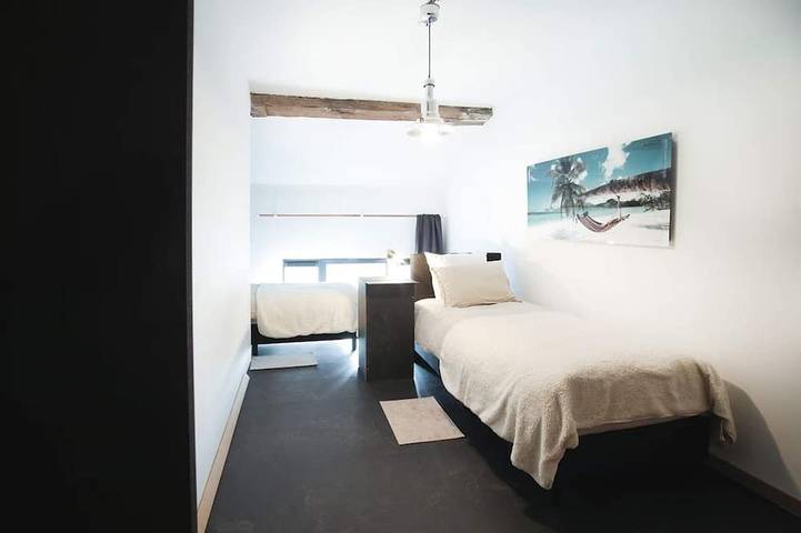 Location de vacances pour 8 personnes, avec terrasse dans Sainte-Cécile (Florenville) - 3