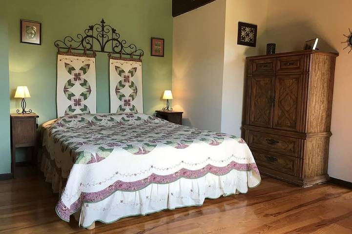 Location de vacances pour 15 personnes, avec jardin à Larroque - 2