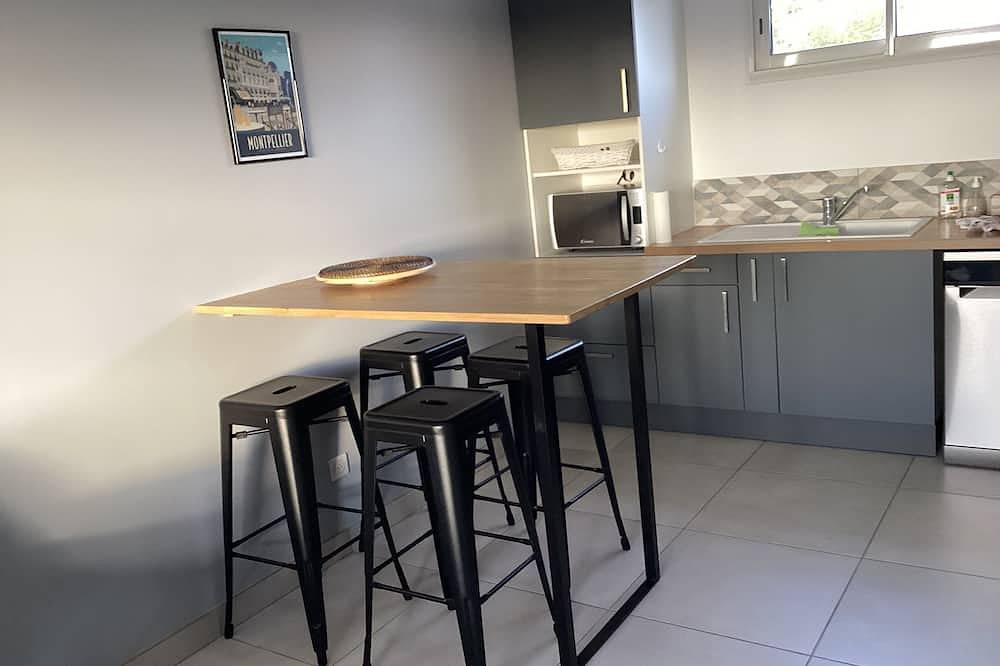 Appartement entier, Entre Sète et Montpellier proche plage des Aresquiers, appart deux personnes in Cournonterral, Côte méditerranéenne (France)