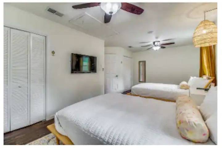 Holiday rental for 6 people, with terrace and garden in Pensacola