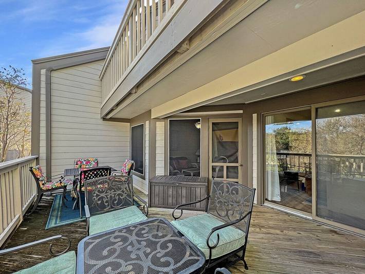 Vacation rental for 6 people, with yard and hot tub as well as pool in Seabrook Island