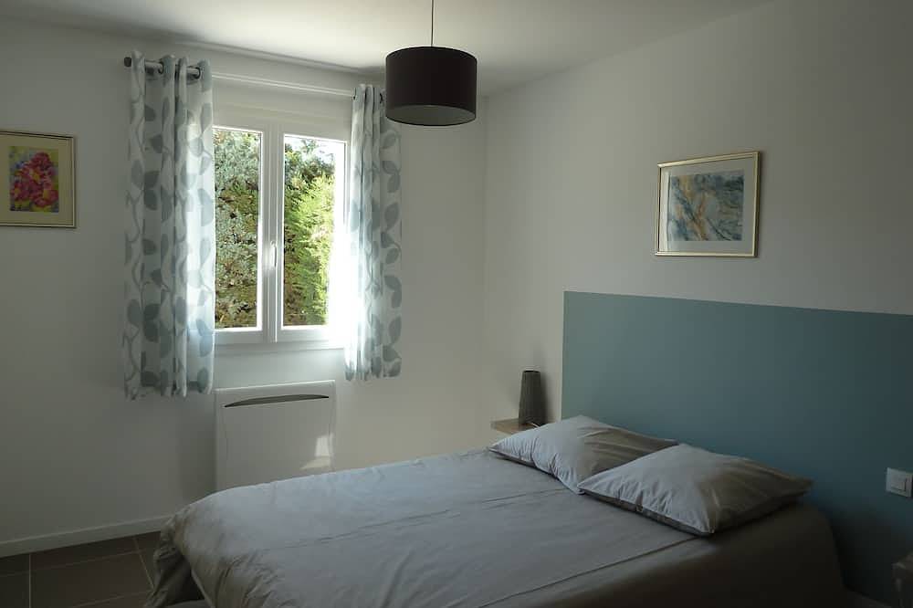 Very functional house with garden and pinede- Private swimming pool in Éguilles, Aix-en-Provence region