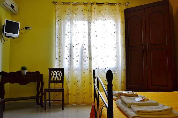 Blue Room - B&B S Elia in Caltanissetta, Caltanissetta Province