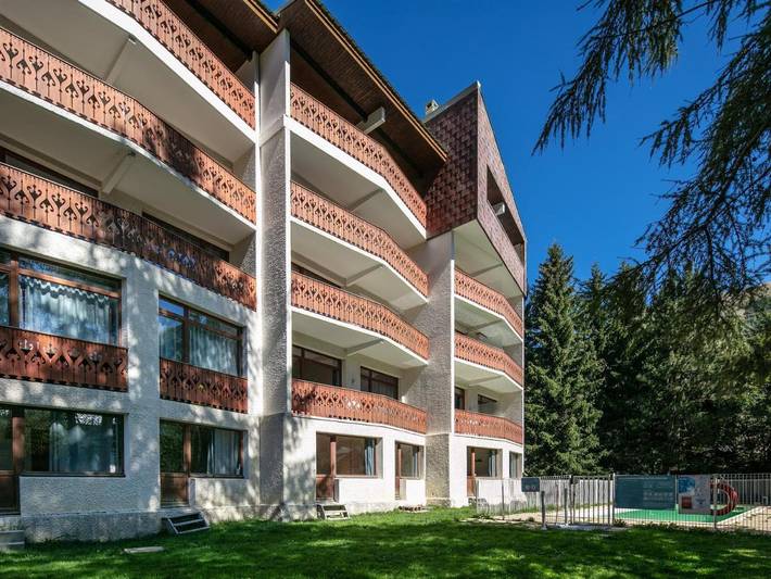 Appart’hôtel pour 2 personnes, avec vue et jardin, animaux acceptés