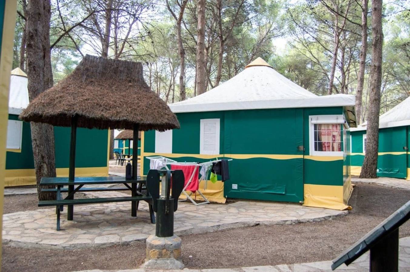Tienda para 5 personas con sauna in Montroig, Costa Dorada