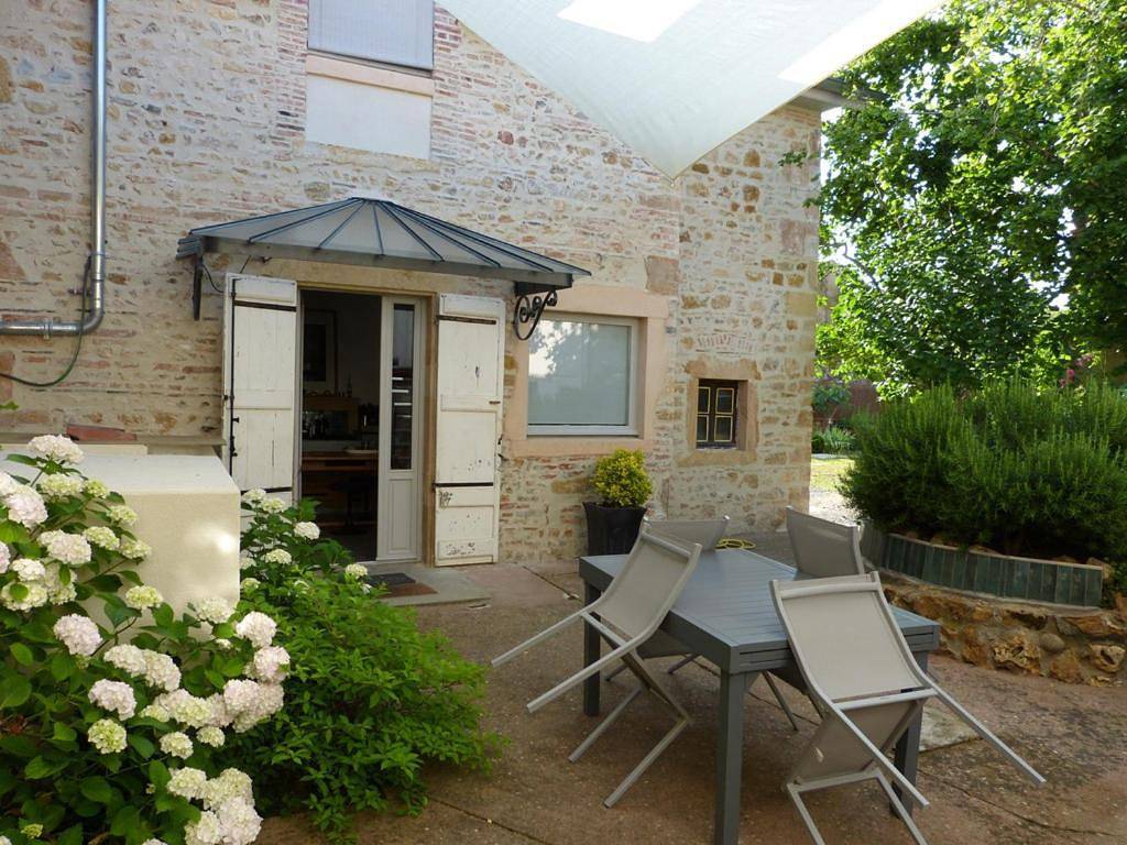 Chambres d'hôtes Les Pergolas in Marcigny, Région de Charolles