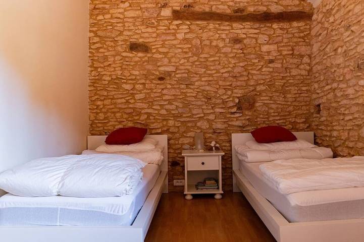 Location de vacances pour 14 personnes, avec jardin et piscine à Frayssinet-le-Gélat - 3