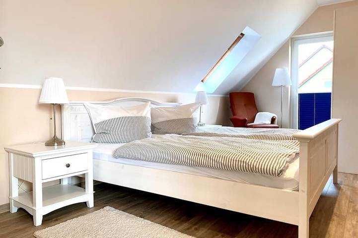 Ferienpark für 4 Personen, mit Terrasse und Garten in Zingst - 2