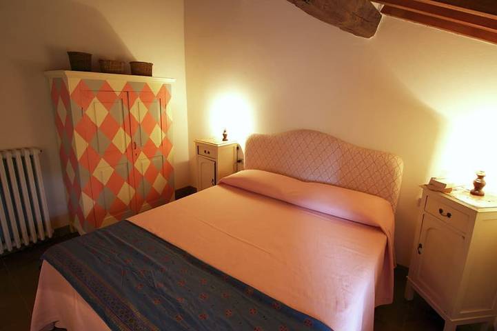 Grazioso cottage con piscina in Scheggia, Anghiari