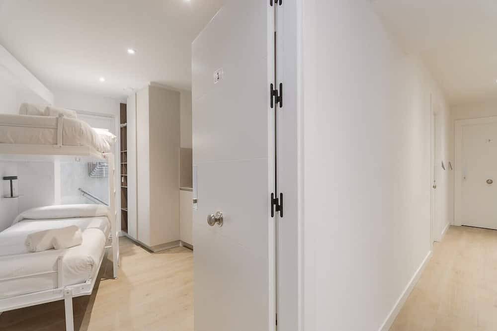 Ganze Wohnung, Txapitela Rooms - Perfect for 2 in Pamplona, Navarra Provinz