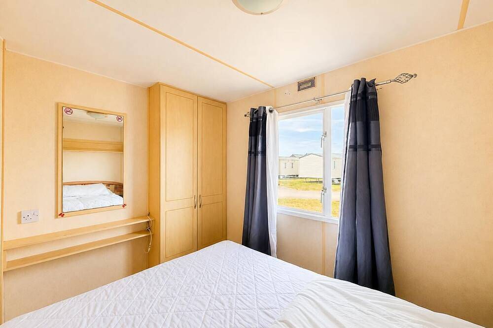 8 berth caravan for hire at St Osyth Beach Holiday Park in St Osyth, Essex