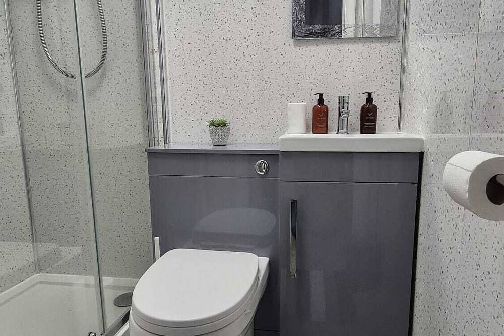 Apartamento entero, Sleek 1-Bed Flat near Warwick Castle + Parking in Warwick, Heart of England