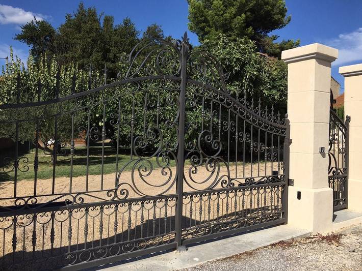 Chambre d’hôte pour 2 personnes, avec jardin et piscine dans l' Hérault - 2