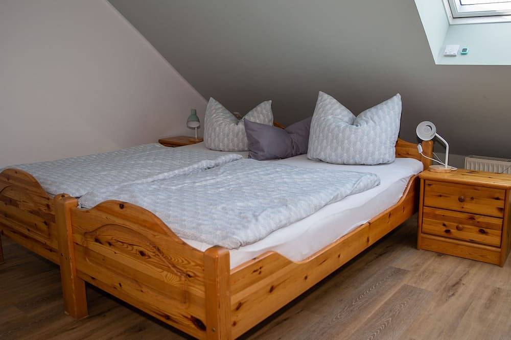 Ganze Wohnung, Gemütliche Ferienwohnung mit schönem Garten in Ebern, Landkreis Haßberge