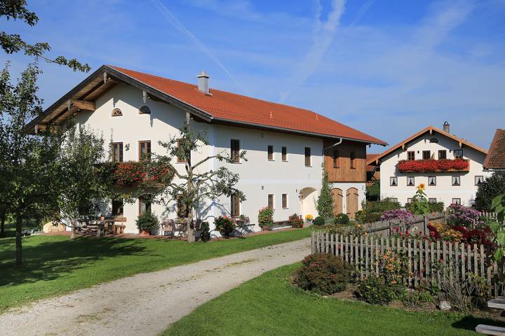 Bauernhaus für 4 Personen, mit Garten und Sauna am Chiemsee