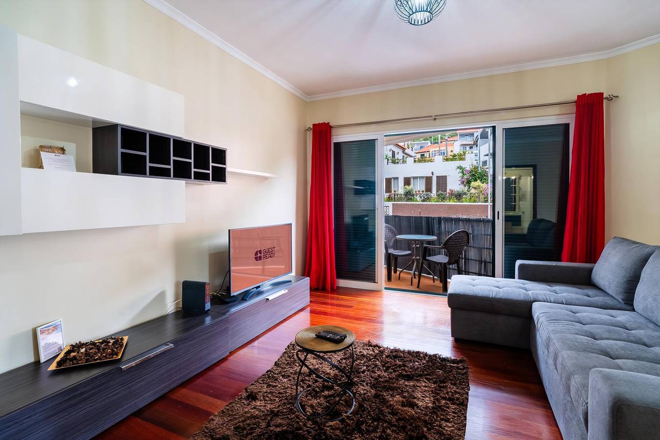 Apartamento inteiro, Guestready – Apartamento em Machico com Varanda in Machico, Madeira