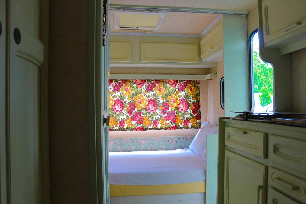 Caravan in Zlatna Ribka, Chernomorets